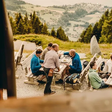 Alexanderhutte Çiftlik konaklama