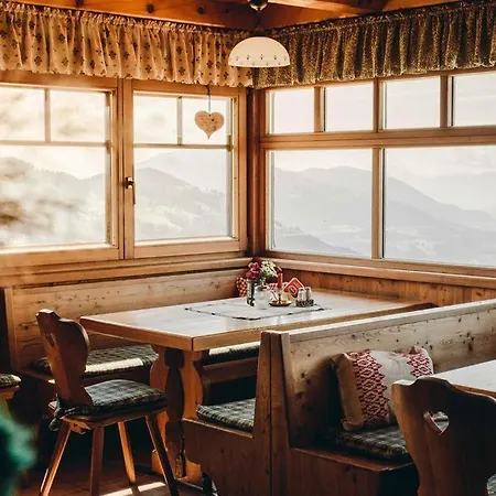 Alexanderhutte *